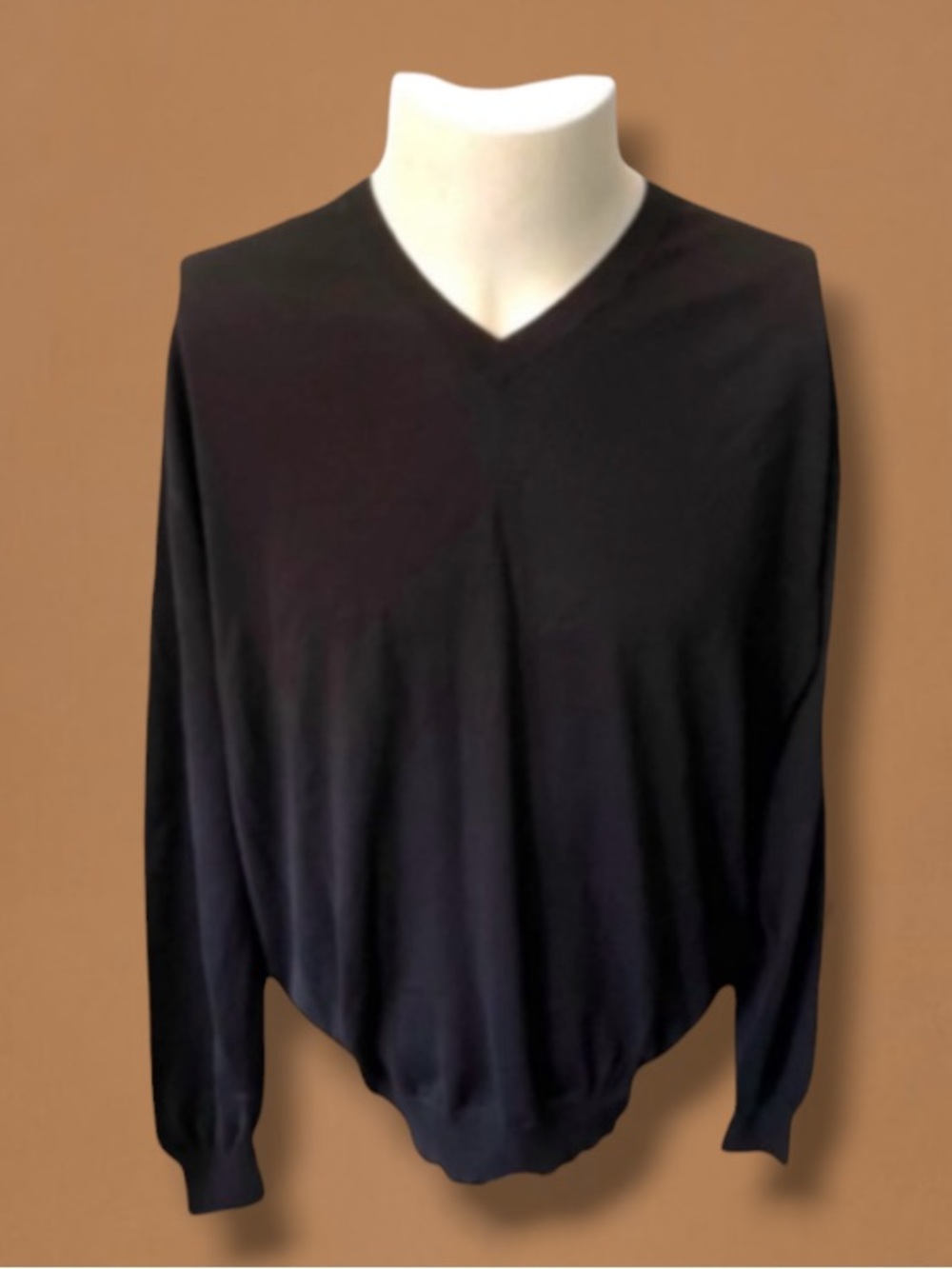 BRIONI Extrafine Wool Black V-Neck Sweater Size 52